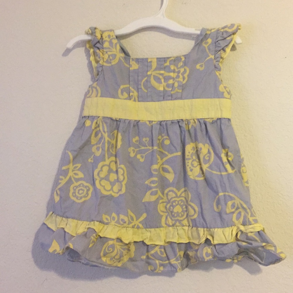 🐸Girls dress size 3T🐸